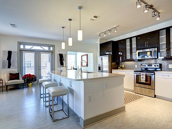 4th image of 1213 Avalon Blvd #4313