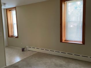 58 N Main St #1N, Chalfont, PA 18914