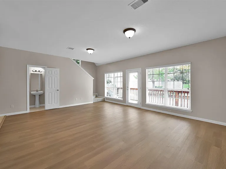 180 Binnacle Ct #B — Photo 7