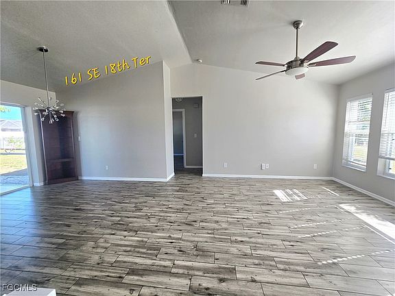 3rd image of 161 SE 18th Ter