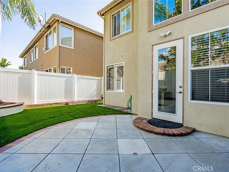 18662 Park Meadow Ln — Photo 25