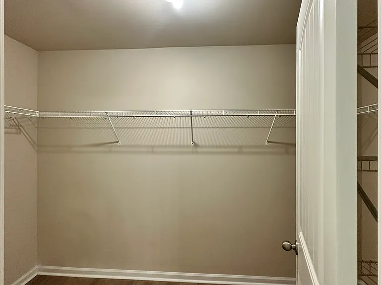 1610 Apple Blossom Dr — Photo 12