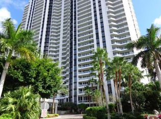 21055 NE 37th Ave APT 705, Miami, FL 33180
