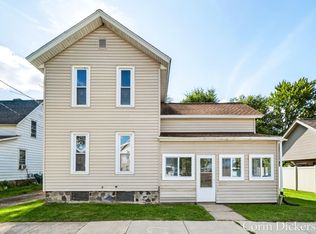 108 S Michigan Ave, Vicksburg, MI 49097