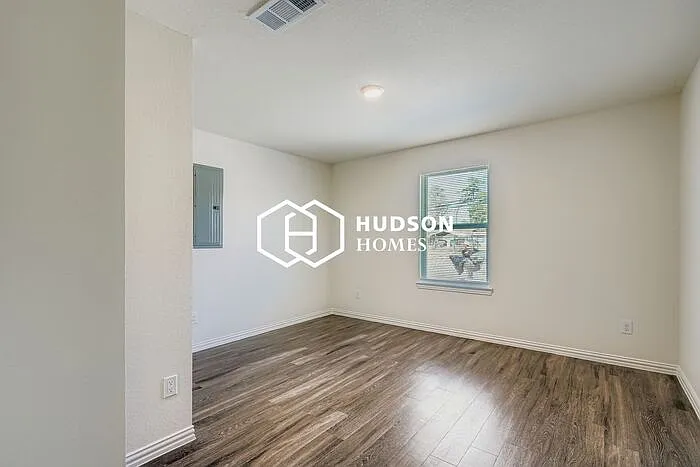 8346 Tidwell Rd #B — Photo 8