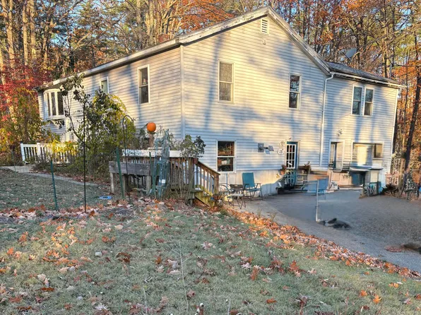 15 Sequoia Drive, Freeport, ME 04032