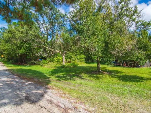 5830 60th Ave, Vero Beach, FL 32967