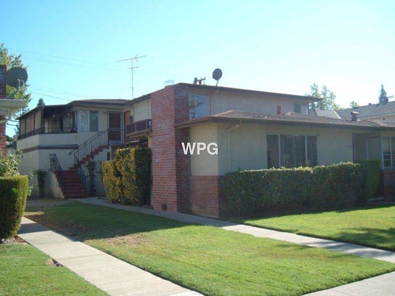 1st image of 3518 Alden Way APT 4