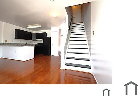 1022 Hillman St — Photo 22