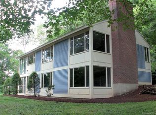 160 Talcott Notch Rd, Farmington, CT 06032