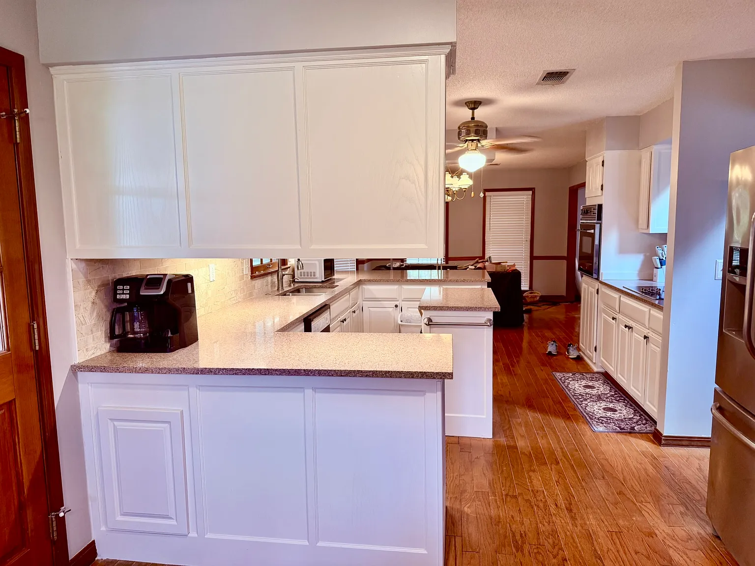3 bed, 2238 sqft, $2,450 — Photo 1