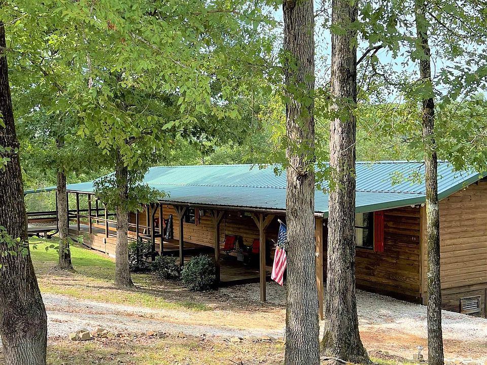 1st image of 11 River Watch Ln