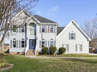 1004 Meredith Dr, Chesapeake, VA 23322