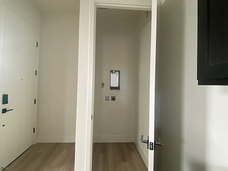 Washer & Drier Unit