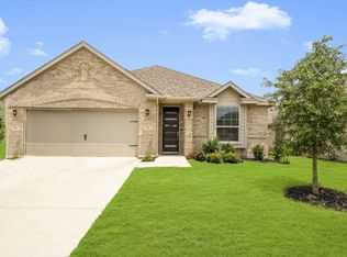 524 Hazeltine Rd, Red Oak, TX 75154