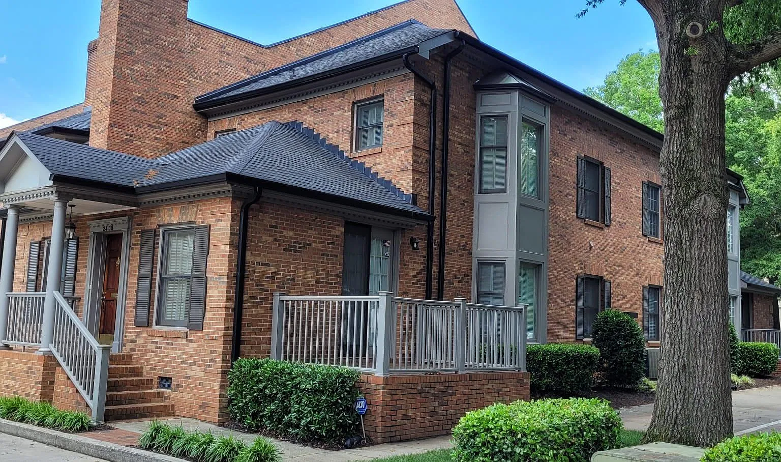 3 bed, 1652 sqft, $2,800 — Photo 1