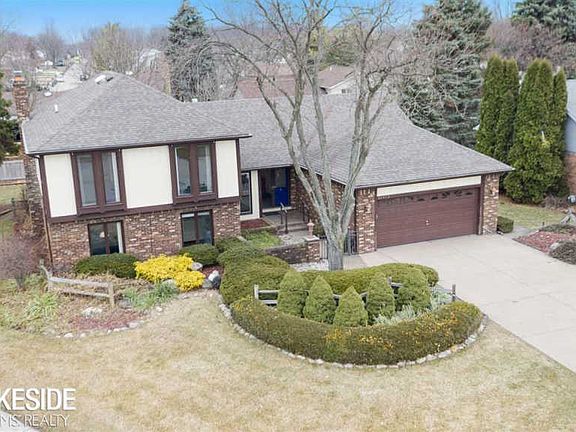 4th image of 15453 N Royal Doulton Blvd