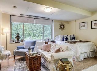 4000 Tunlaw Rd NW APT 127, Washington, DC 20007