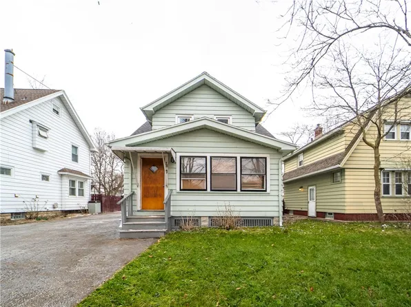 38 Elgrove Rd, Rochester, NY 14617
