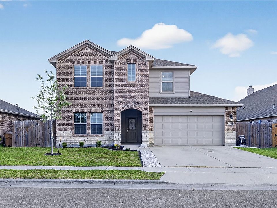 1st image of 1346 Regents Park Ln