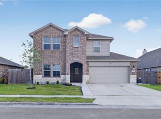 1346 Regents Park Ln, Corpus Christi, TX 78415