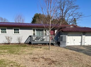 300 Douglas Ave, Montello, WI 53949