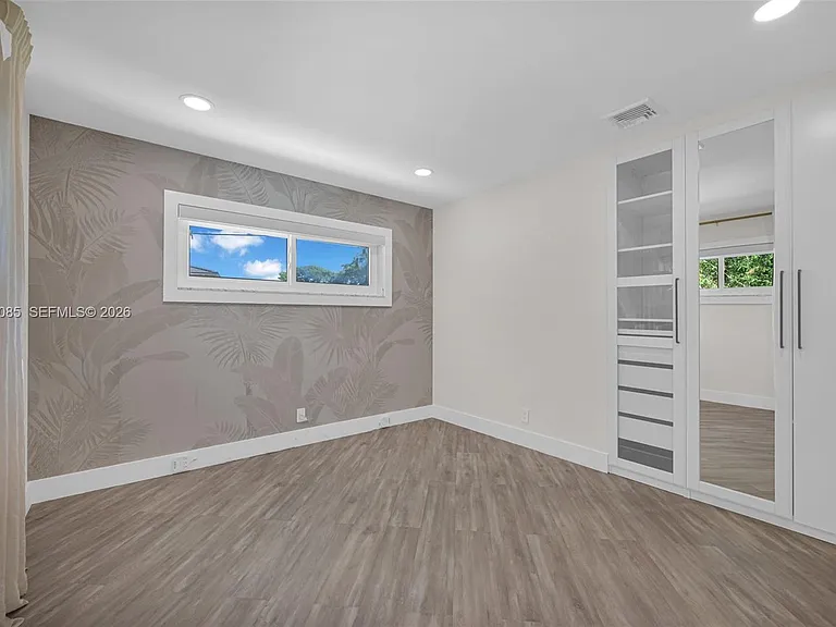 1001 NW 4th Ct — Photo 34