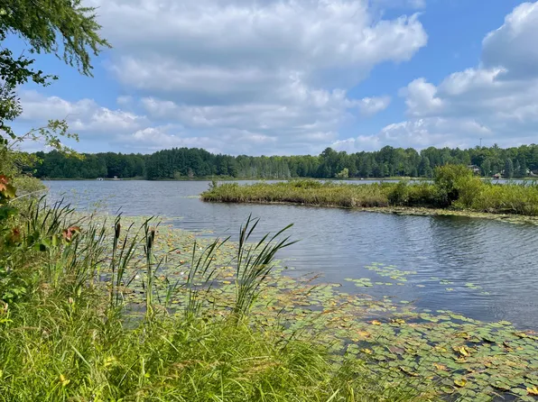 Havenwood Dr, Johannesburg, MI 49751