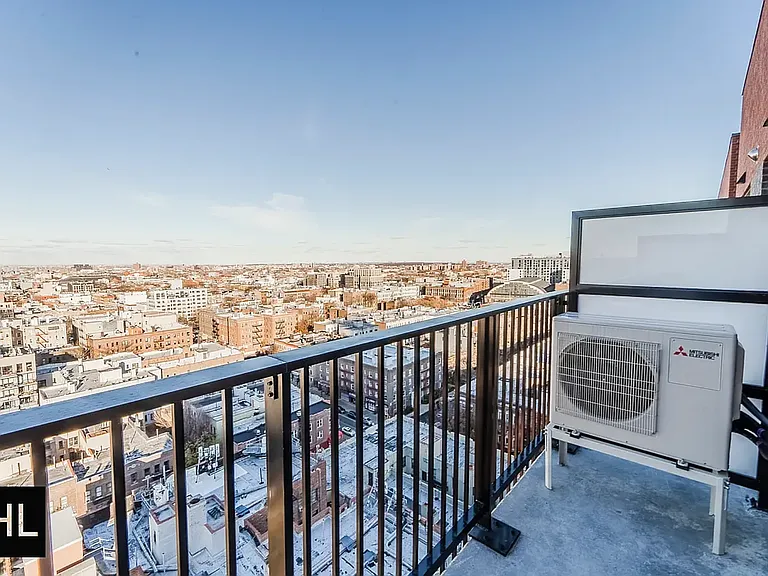 931 Carroll St #C1010 — Photo 9