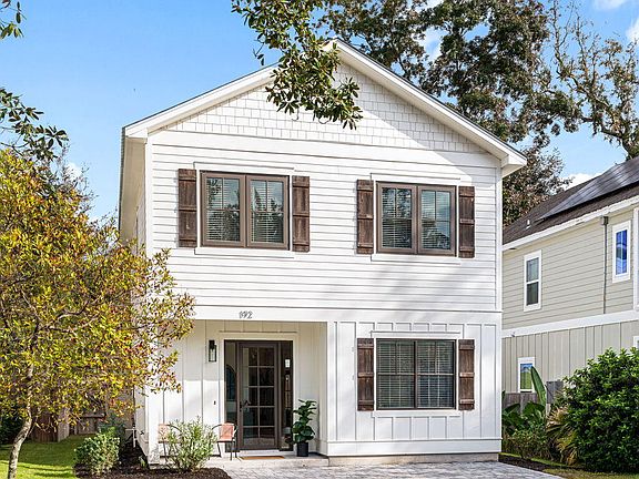 3rd image of 192 Rearden Way