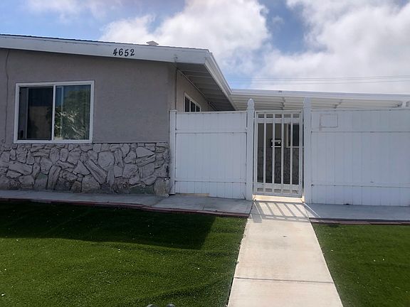 5th image of 4652 Clairemont Dr