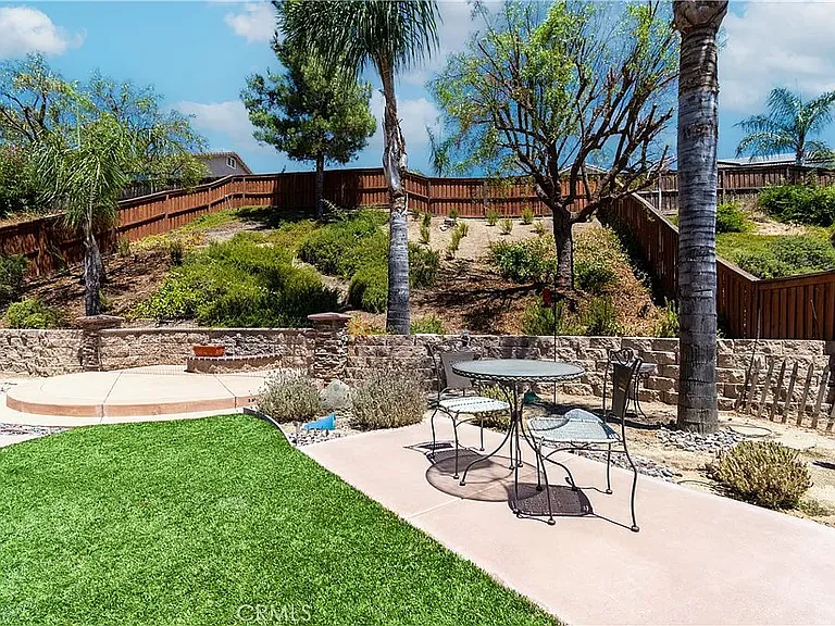23674 Morning Glory Dr — Photo 29