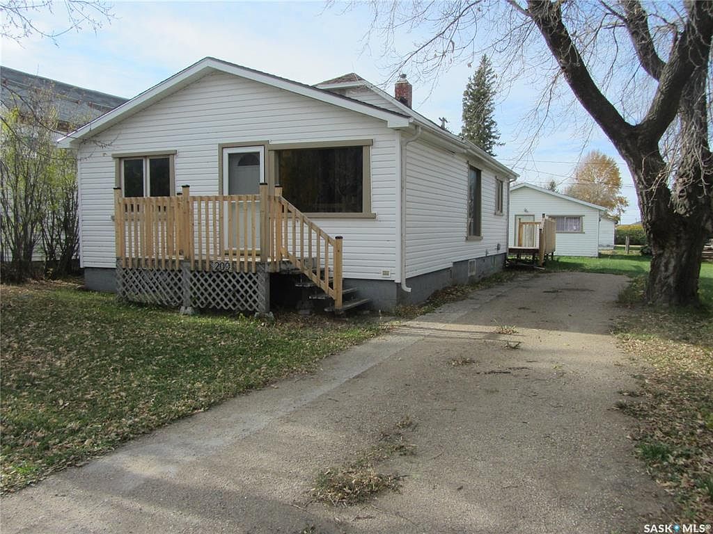 209 3rd STREET, Vonda, SK S0K 4N0 MLS SK952305 Zillow