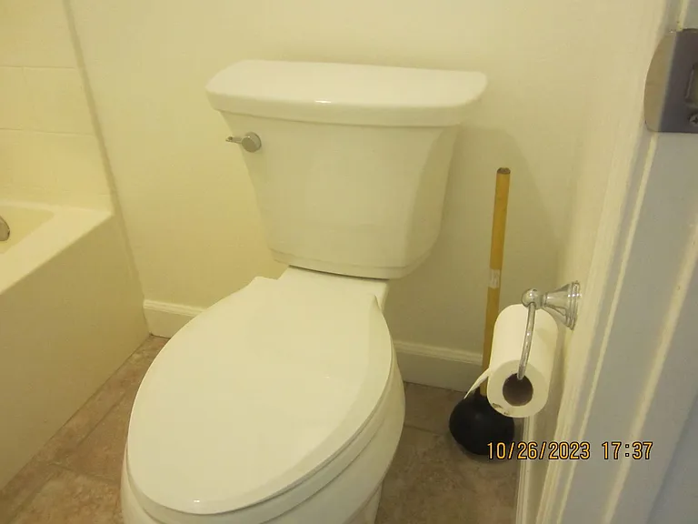 200 E Alessandro Blvd #120 — Photo 22