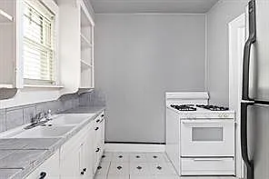 2102 Brackenridge St #B — Photo 14