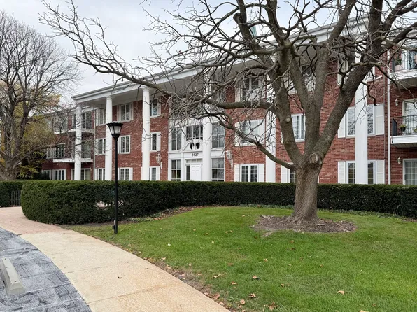 3427 Vollmer Rd Unit 204, Flossmoor, IL 60422