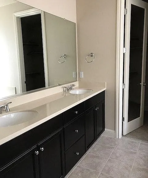 4360 Panorama Dr — Photo 16