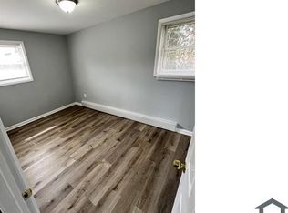 4930 A St SE #102, Washington, DC 20019
