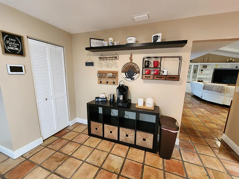 7401 Corkwood Ter — Photo 17