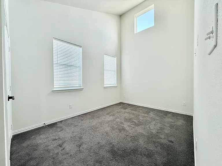 Bedroom #1