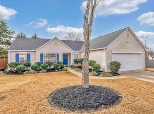 6 Buzzell Ct, Simpsonville, SC 29681
