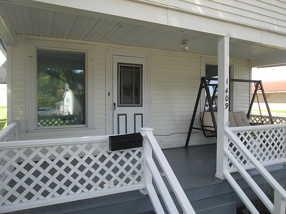2nd image of 1409 Park Ave