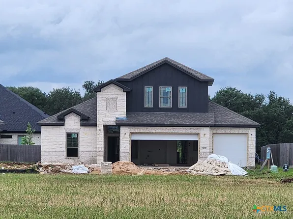 613 Golden Eagle Dr, Salado, TX 76571