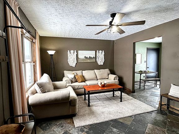 4th image of 1454 Erwin Rd