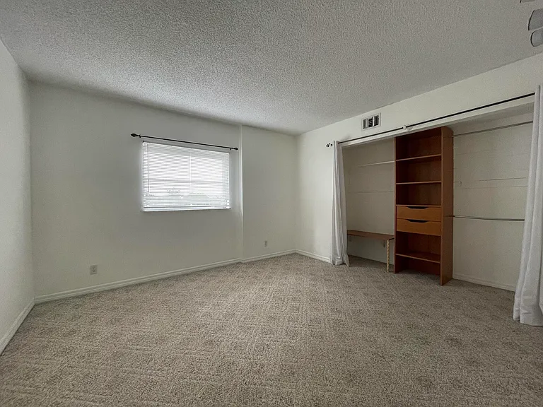 1601 S Flagler Dr #303O — Photo 8