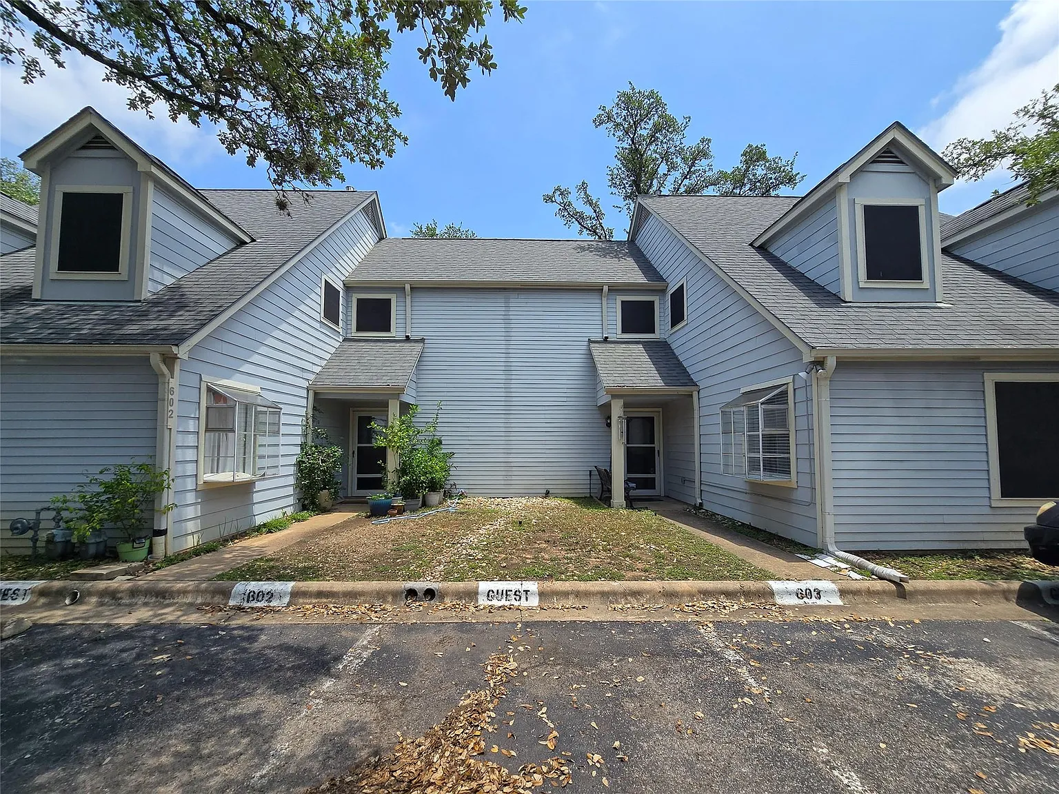 2 bed, 2.0 bath, 1432 sqft, $1,645 — Photo 3