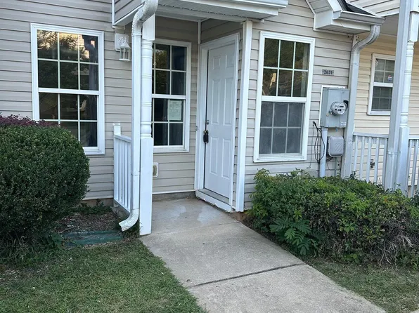 2621 Wellington Walk Pl, Lithonia, GA 30058