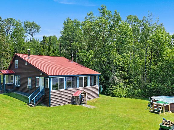 2nd image of 3107 Caribou Road