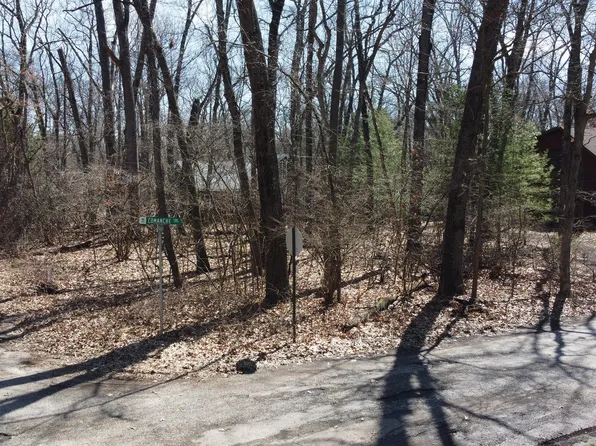 4097 Comanche Trl, New Buffalo, MI 49117