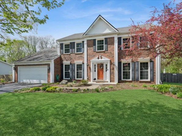 2209 Mecan Dr, Naperville, IL 60564